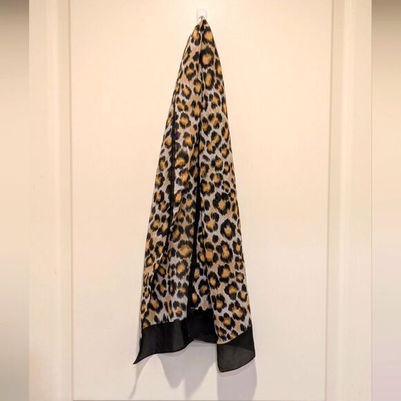 3/$30 Vintage 53"x11" Leopard Print Sheer Scarf - Picture 1 of 3